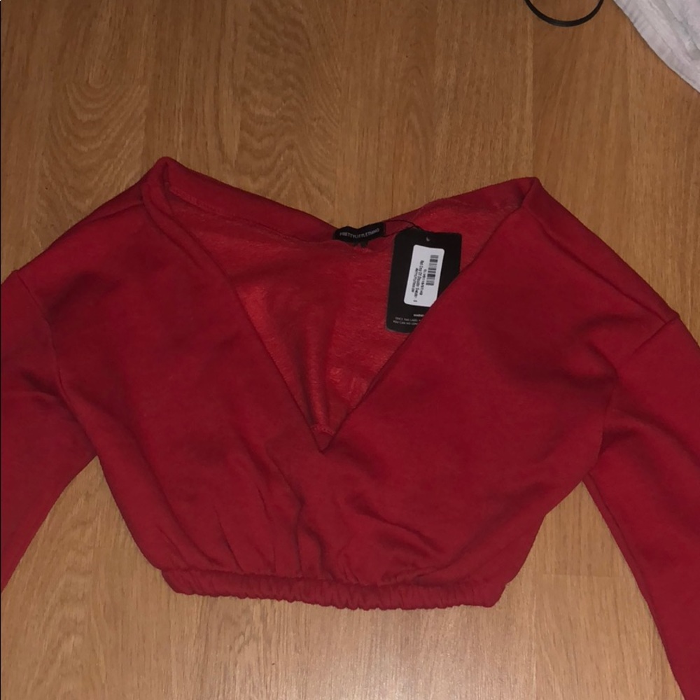 Red vneck cropped sweater